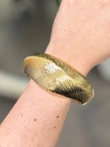 1129 Textured bracelet