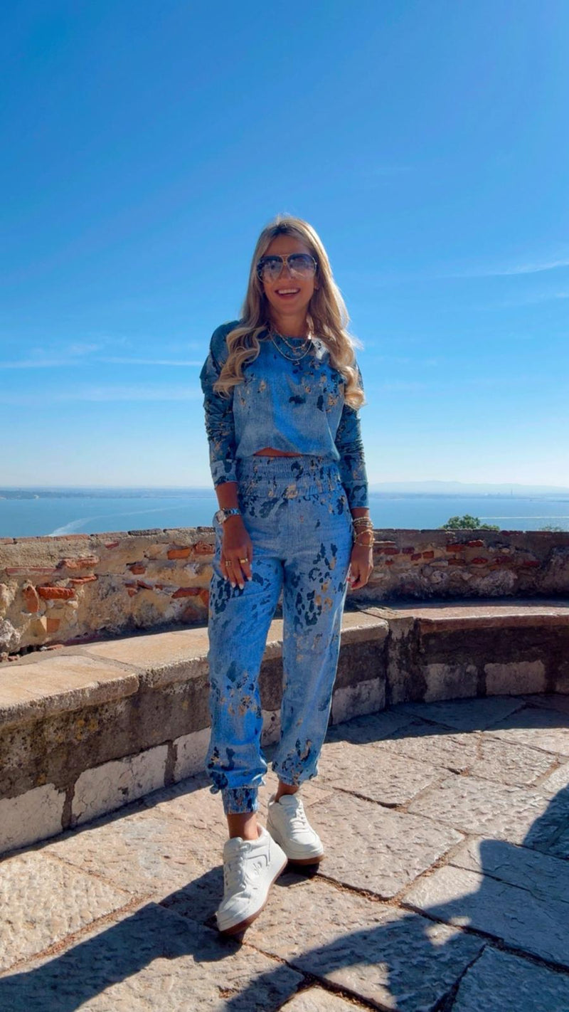 1702 Denim Leopard long sleeve top and jogger set KIUT