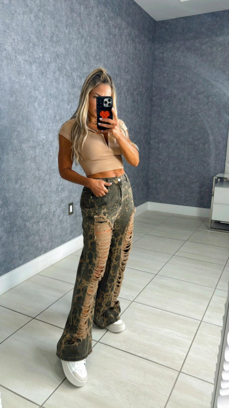 4042 Wide leg ripped jeans