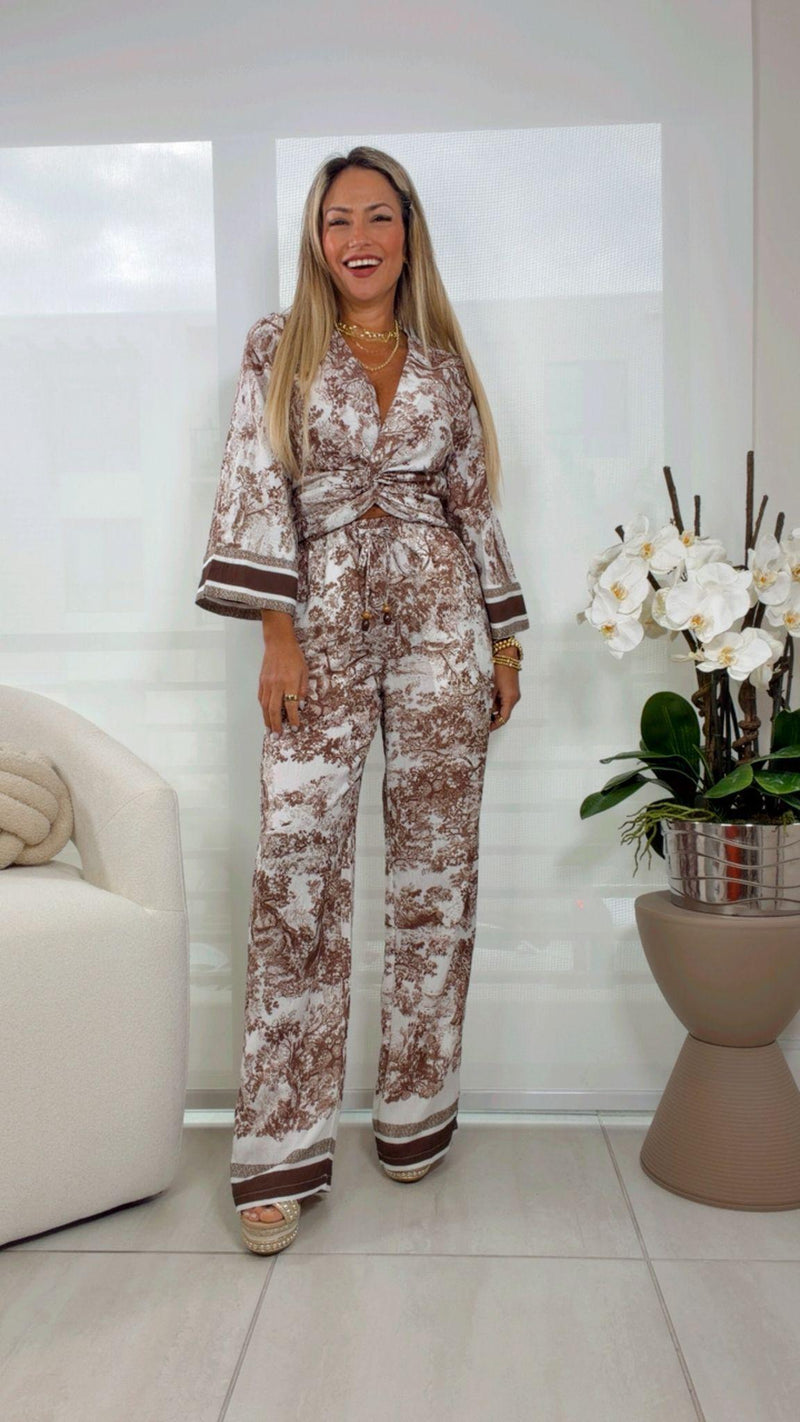 7098 Garden print top and pants set