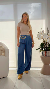 8111 Lyocell light denim balloon pants
