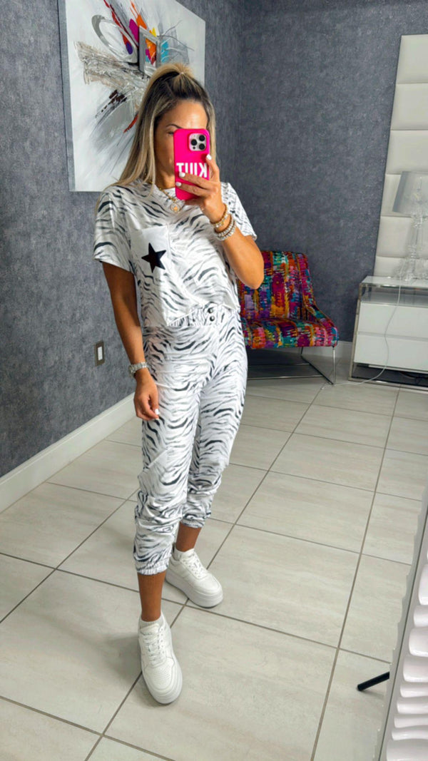 ST03 Pocket top and jogger pant set