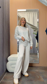 3466 Round neck sweater and pants set