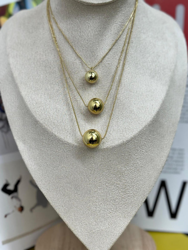 DL93 Triple cadena con aretes
