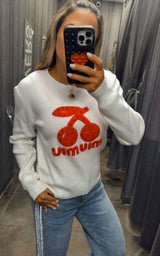 2611 Knitted sweater with cherry red