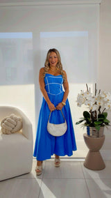 2803 Midi dress sweetheart neckline