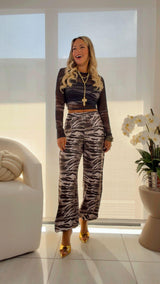 1768 Tiger print mesh top and harem pants set kiut