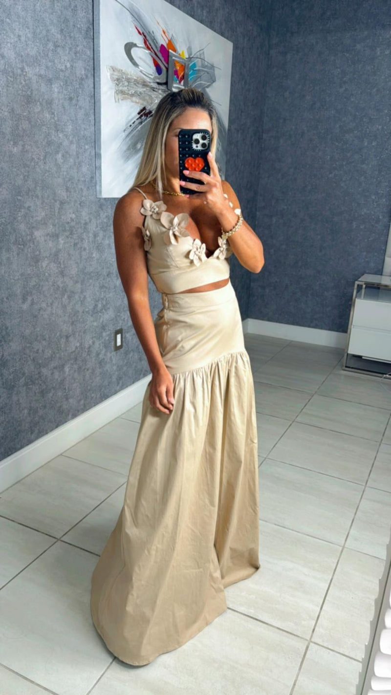 5088 Flower top and maxi skirt set