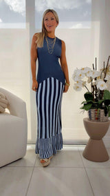 1033 Two tone striped knit dress