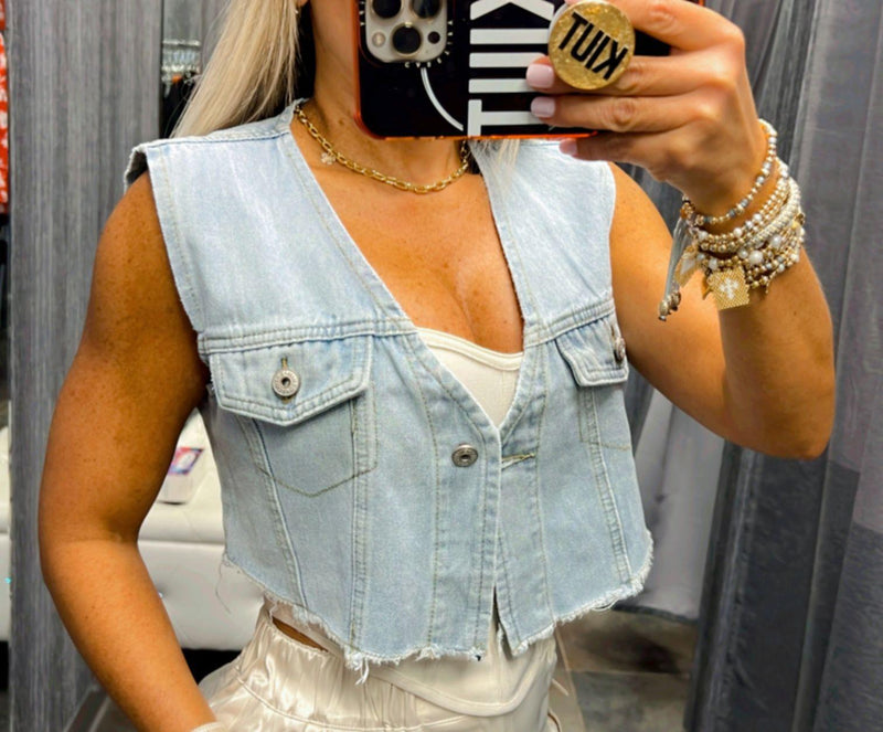 3117 Short denim vest jacket