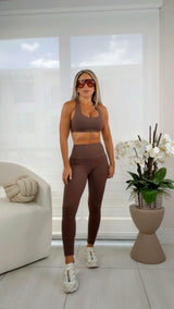 A02Y Premium top and yoga leggings set