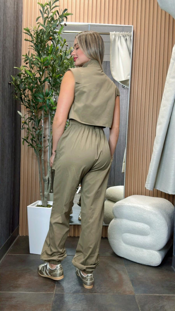 5011 Cargo jumpsuit with belt