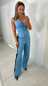 6142 Vneck vest and high rise sides contrast denim pants set