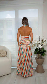 DA18 Cropped halte top and ruched skirt set