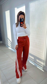 7134 Leather pants with elastic waist