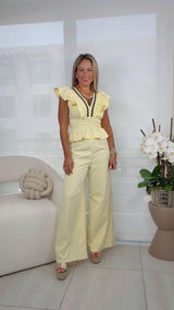 1639 Ruffle top and pants set