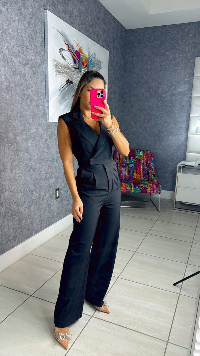 2347 Sleeveless wrap jumpsuit