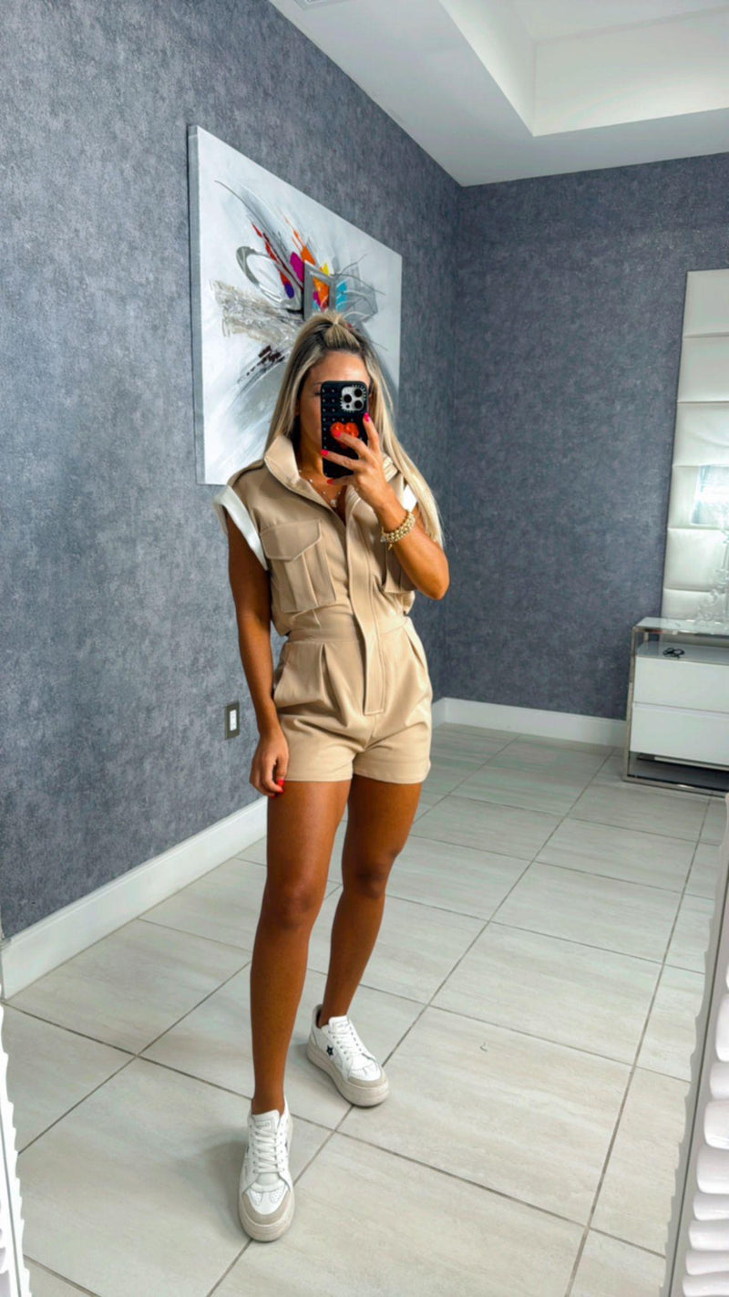 7882 Contrast mock neck romper