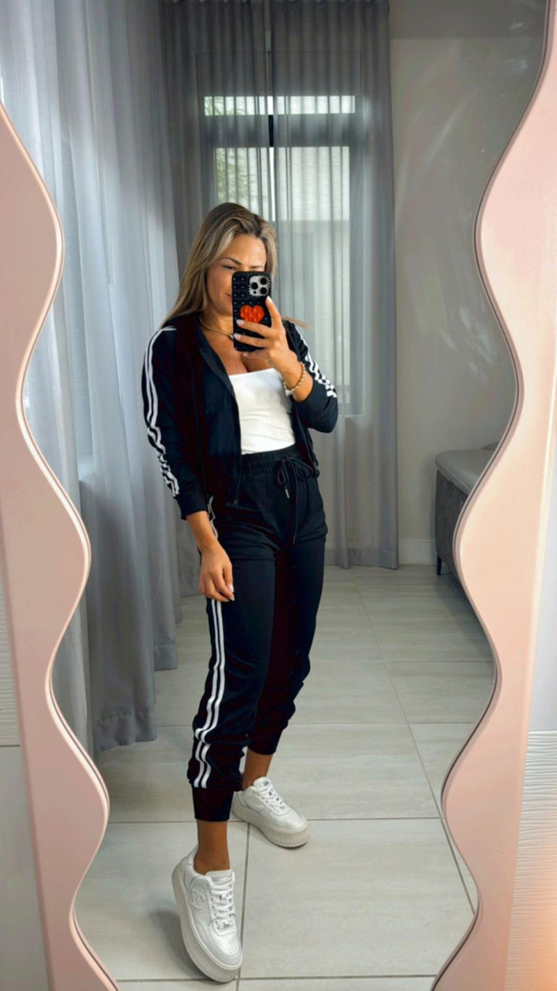 2727 Zipper hoodie and detail pants set