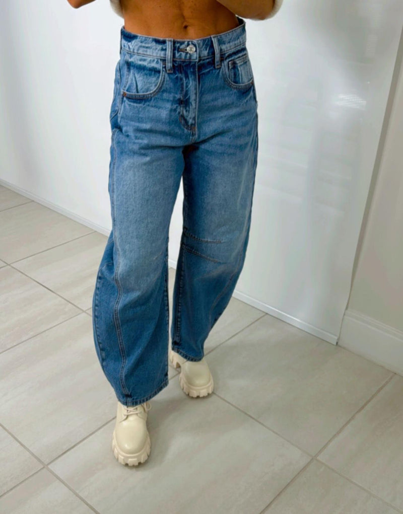 2785 Mid rise wide barrel pants