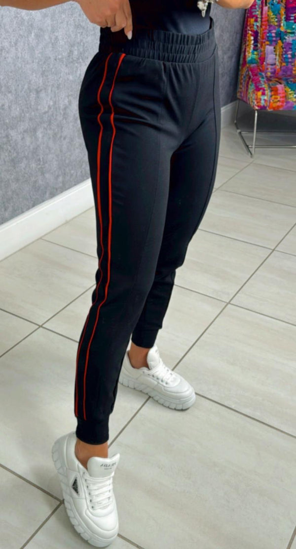 9808 Crepe jogger with side stripe