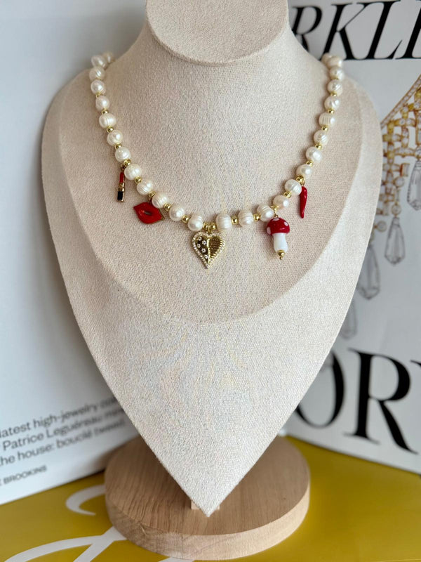 DL01 Pwr Woman necklace