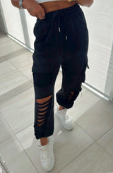4013 Cotton pants with pockets and a hole boots