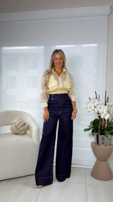 1762 Denim pant with front closure