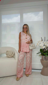 2931 Sleeveless top and pants set