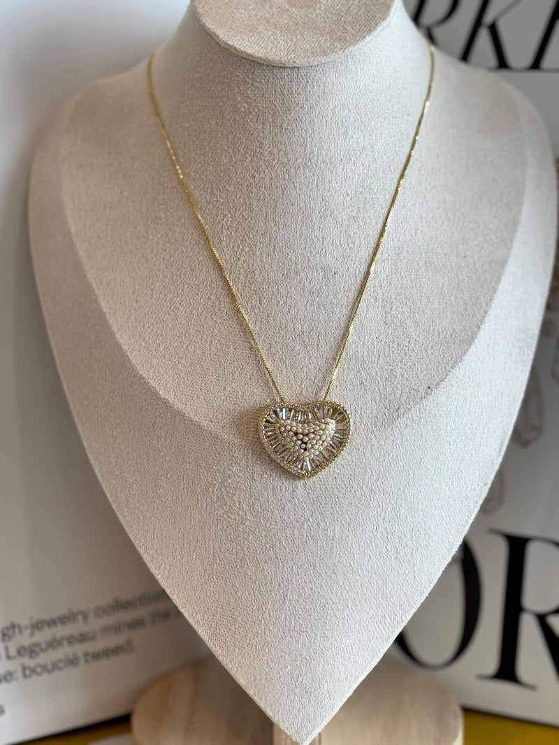 DL01 Cristal heart necklace