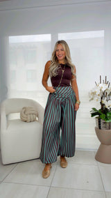 7001 Boho striped pants