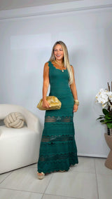 I039 Scallop detail knit dress
