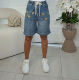 3829 Embellished denim elastic shorts