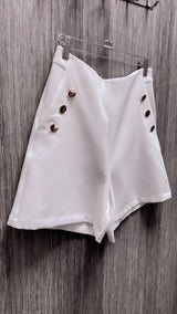 2161 Gold button shorts