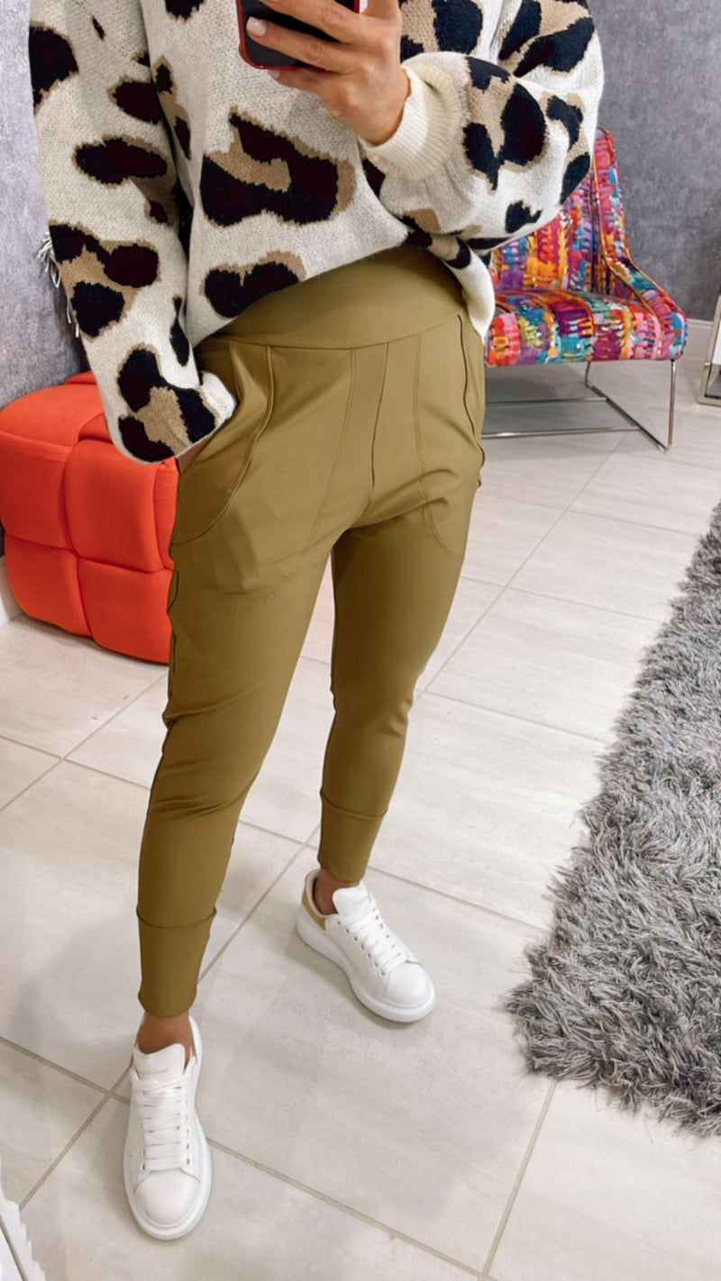 Kiut high waist joggers